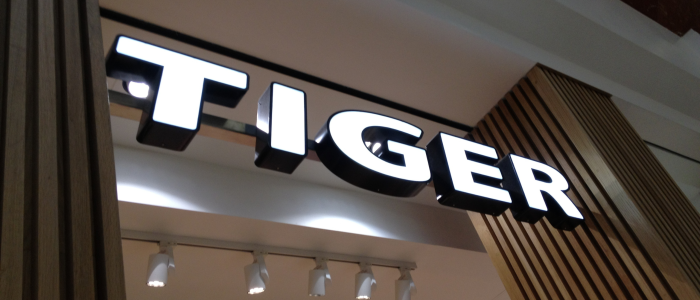 36363737 Illuminated Signage