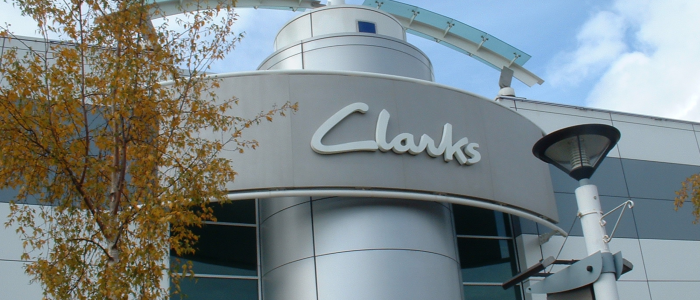 63722892 Store Signs